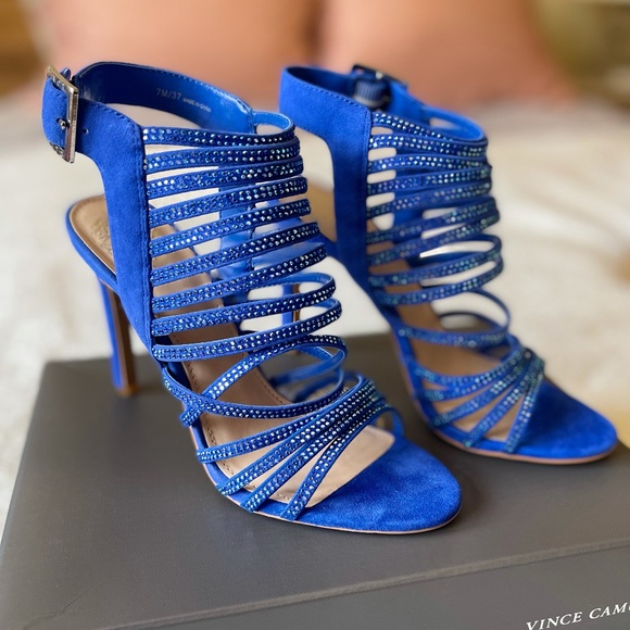 Size 7M Bright Blue True Suede Vince Camuto heels - Picture 2 of 5